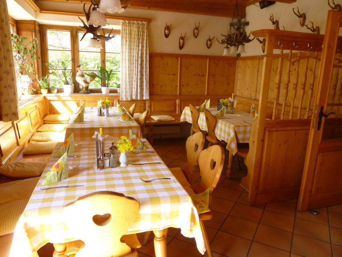 ลันด์กาสท์โฮฟ แบร์ค Bed & Breakfast Eurasburg ภายนอก รูปภาพ