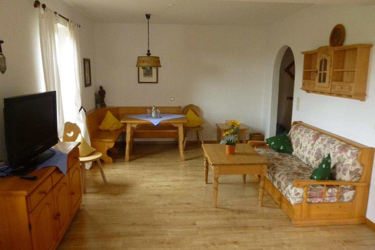 ลันด์กาสท์โฮฟ แบร์ค Bed & Breakfast Eurasburg ห้อง รูปภาพ