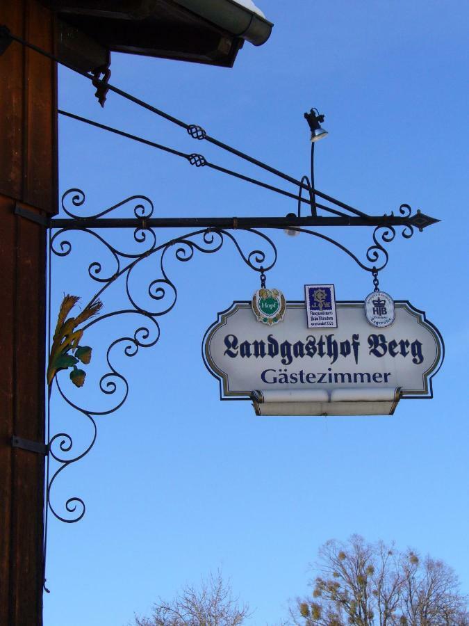 ลันด์กาสท์โฮฟ แบร์ค Bed & Breakfast Eurasburg ภายนอก รูปภาพ