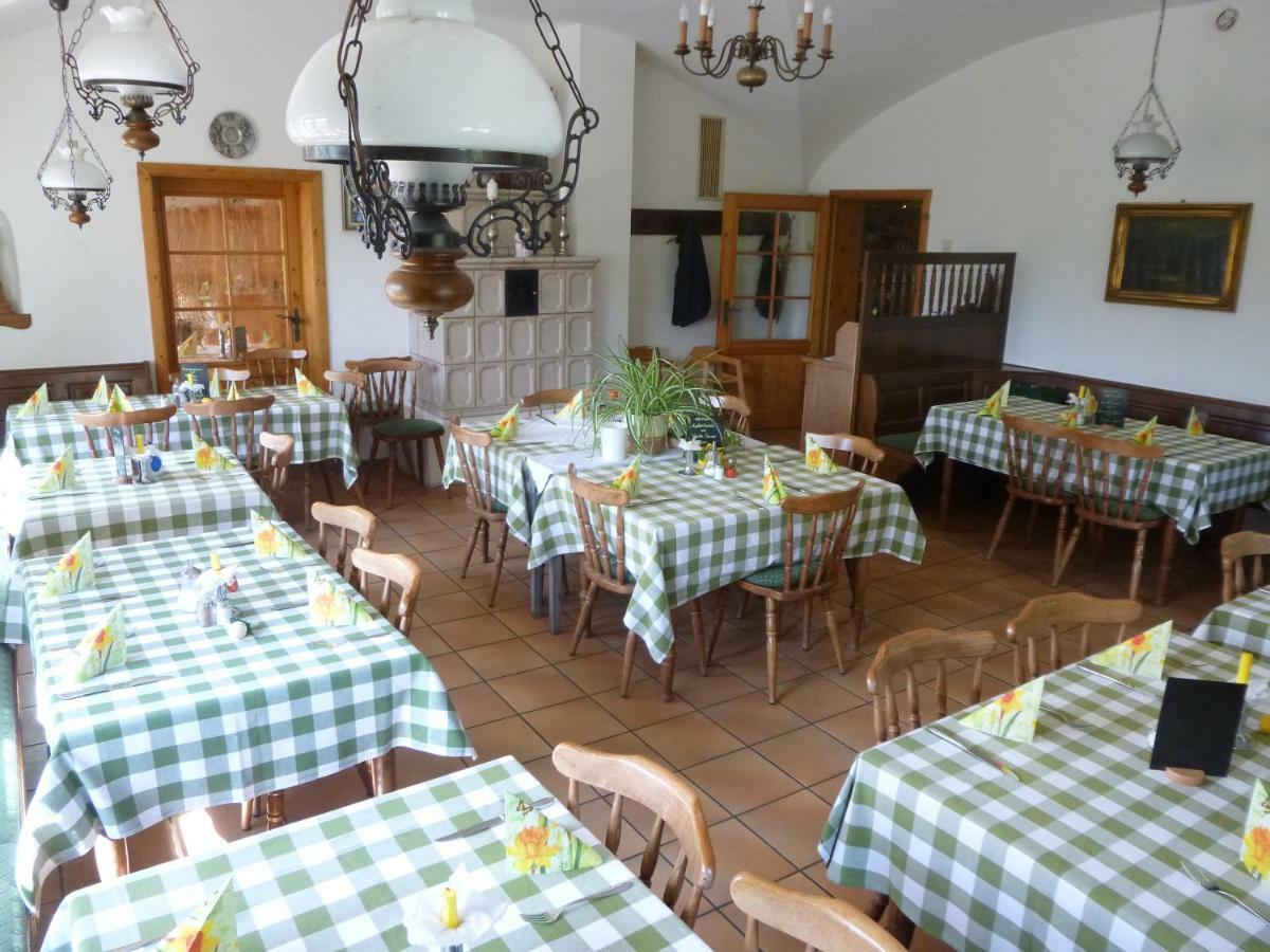 ลันด์กาสท์โฮฟ แบร์ค Bed & Breakfast Eurasburg ภายนอก รูปภาพ
